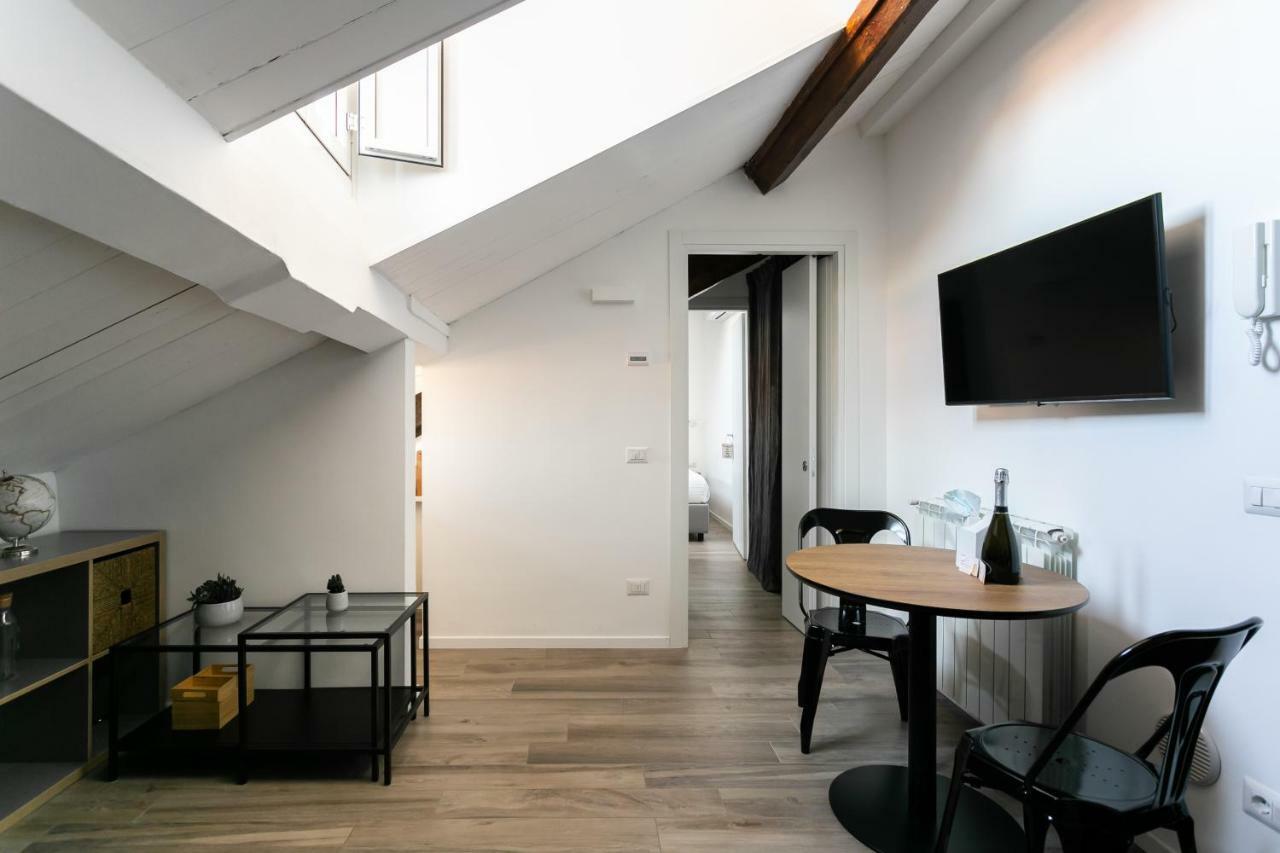 Milano Apartments Darsena Экстерьер фото